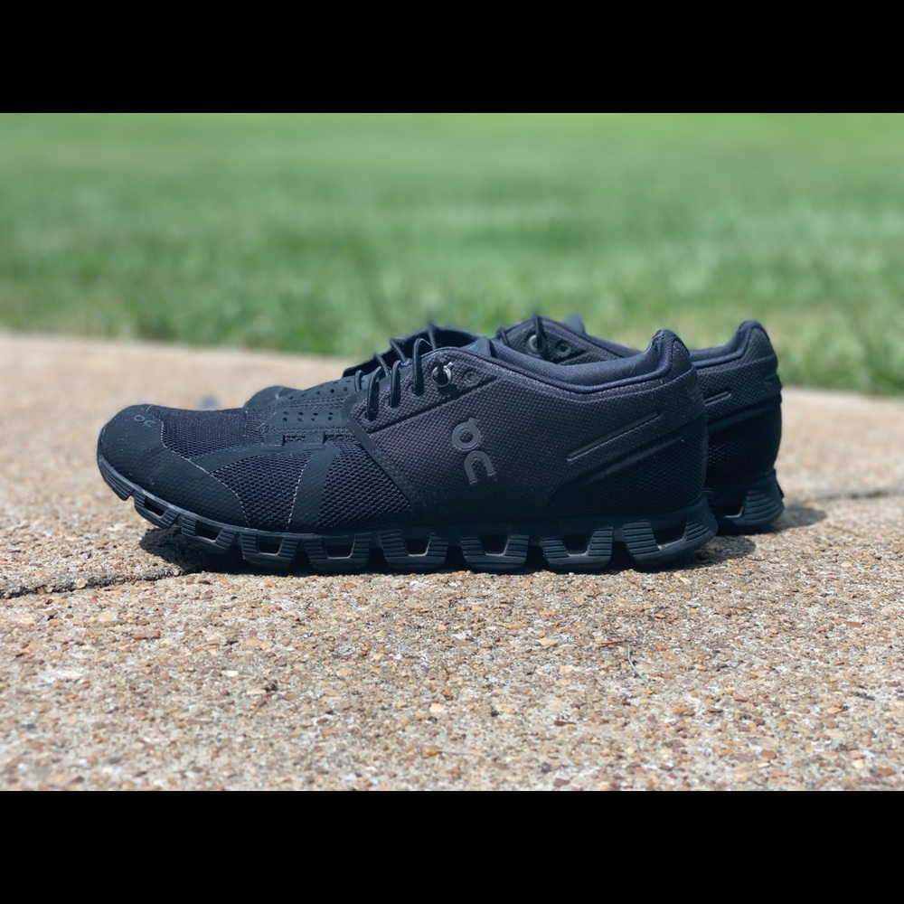 On cloud Running Shoes